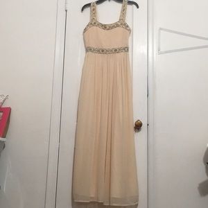 Forever 21 Beige Long Prom Dress